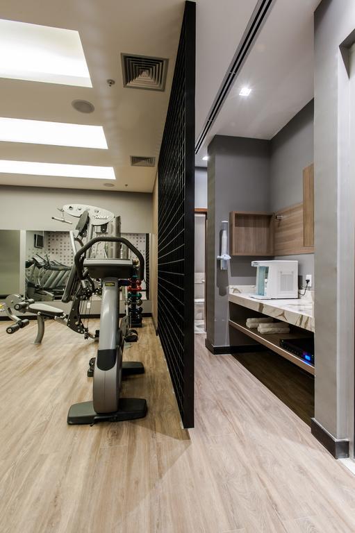 Hotel Atlantico Prime Rio de Janeiro Esterno foto Interior of a modern gym